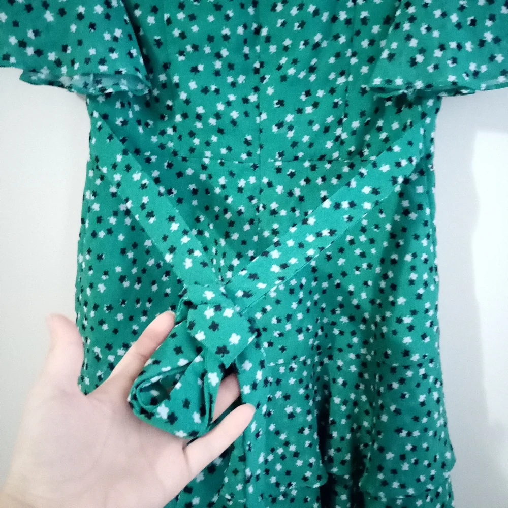 C/MEO COLLECTIVE Loyalties Ditzy Print Green Mini Dress Size S. - Picture 12 of 16